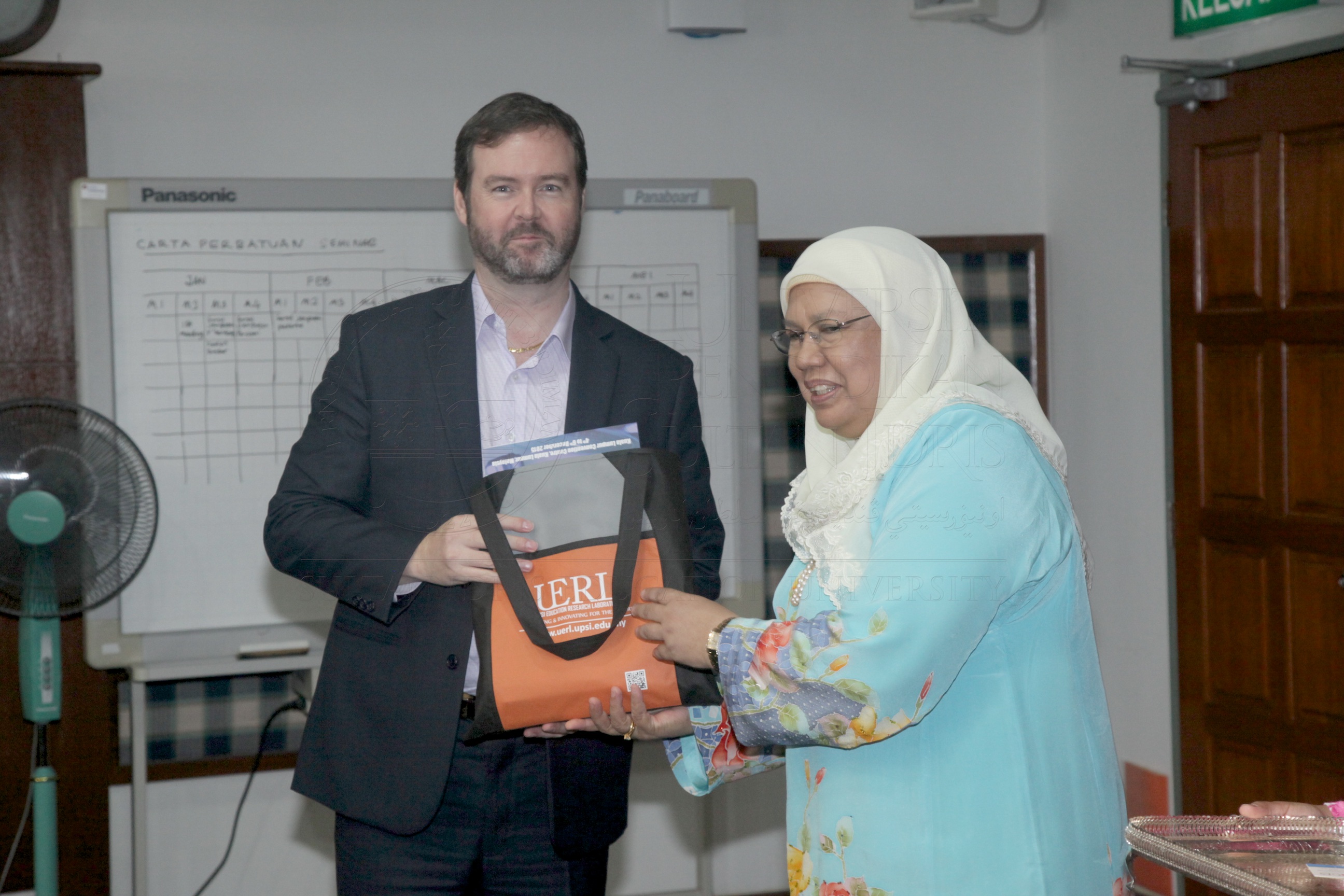 PRO15 145 GAMES IMG 0279